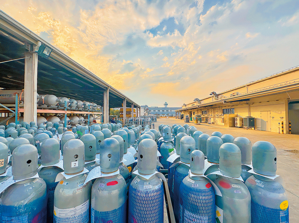 What is Electronic-Grade Nitrous Oxide?